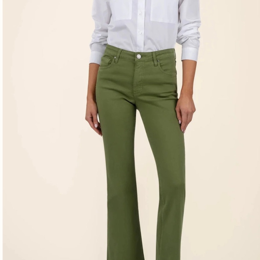 Kut from the Kloth Olive Green Women's Nikki Jeans size 2 NWOT